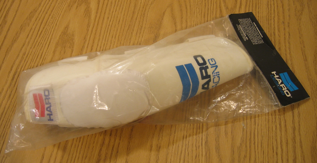 Haro Elbow Pads - White